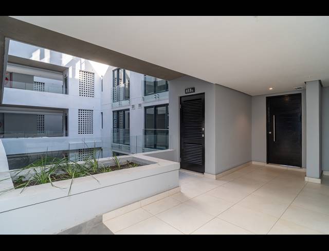 2 BEDROOM APARTMENT FOR SALE IN UMHLANGA RIDGE